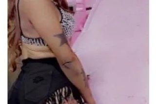 vegas girl in town ready to ha... - Image 2