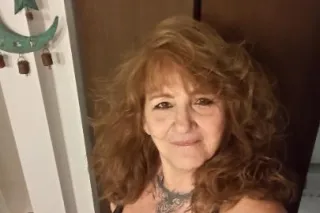 Hot Freaky Cougar - Image 4